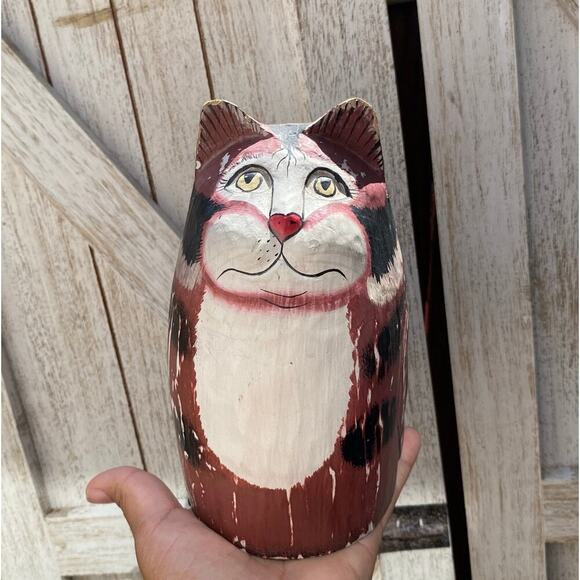 Cat Wooden Carved Handpainted Made in Indonesia 6in - Picture 2 of 10